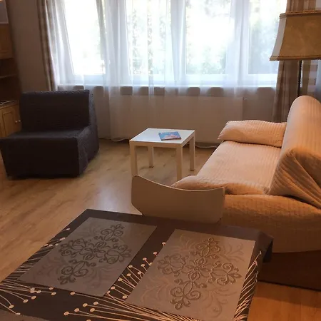 Przystanek * 格丁尼亚